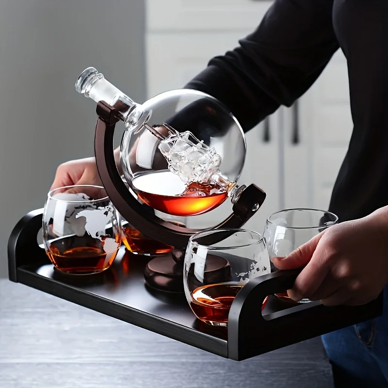 Decantador de uísque em forma  - Decanter Globe Set avaliação e preço