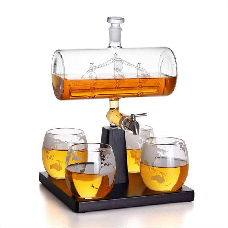 Decantador de uísque com forma - Decanter Globe Set avaliação e preço
